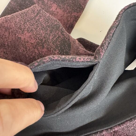 Athleta Elation Glades 7/8 Tight Women's S Small Legging Maroon Black High Rise - Picture 5 of 9